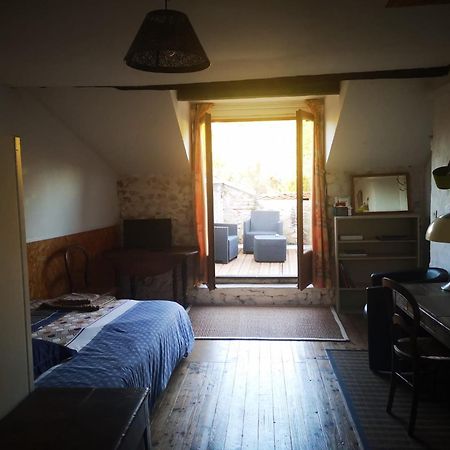 Chambres Avec Salle De Bains Et Cuisine En Centre Ville Argenton Sur Creuse Dış mekan fotoğraf